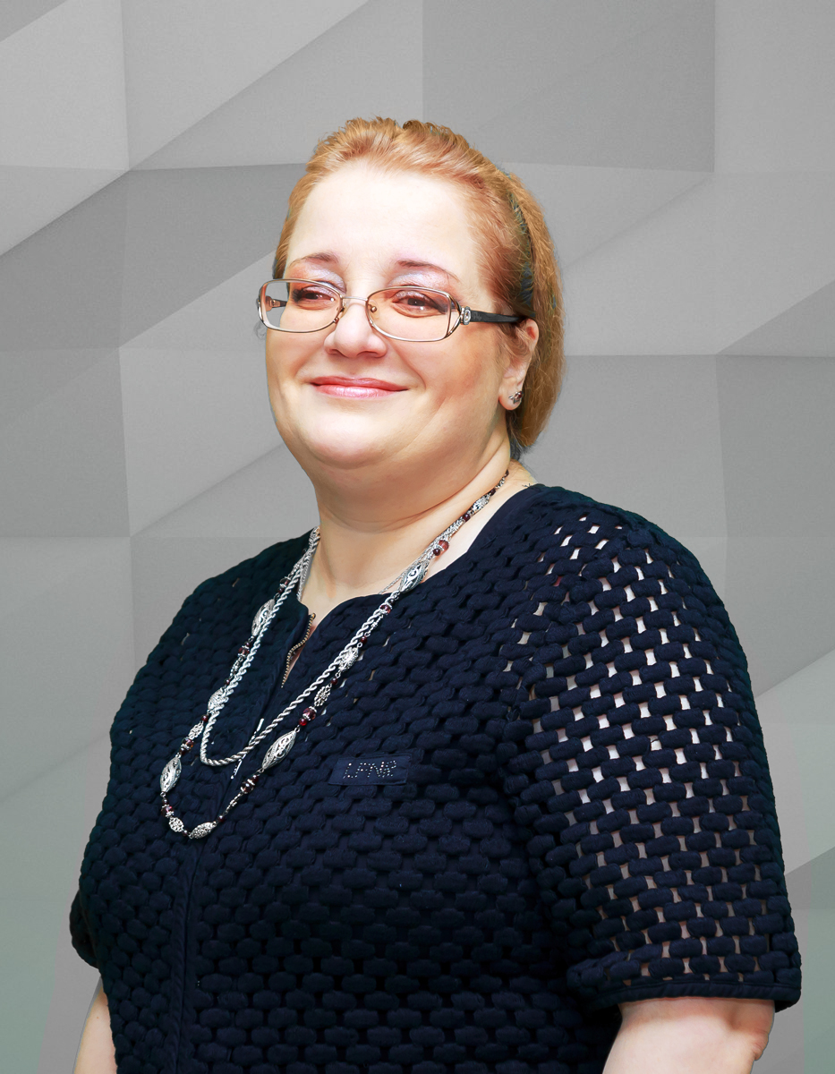 Комиссарова Елена Владимировна